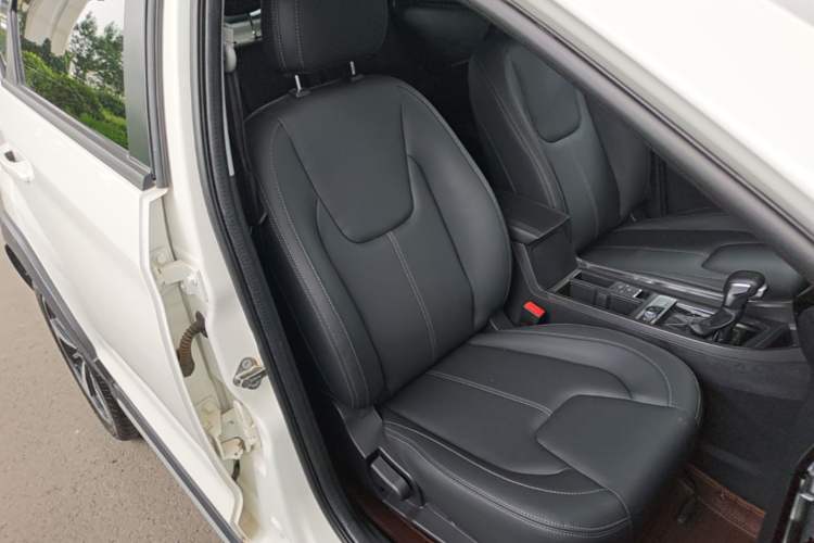 Used Chery Tiggo 3X 2021 PLUS 1.5L CVT Zhenxing Songzi Edition Right Front Seat