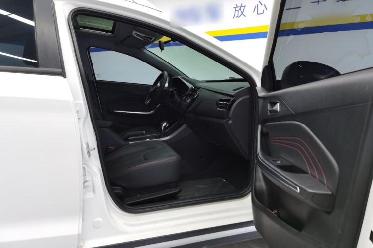 Used Chery Tiggo 3X 2021 Diamond Edition 1.5L CVT 3-Carat II Model Right Front Seat