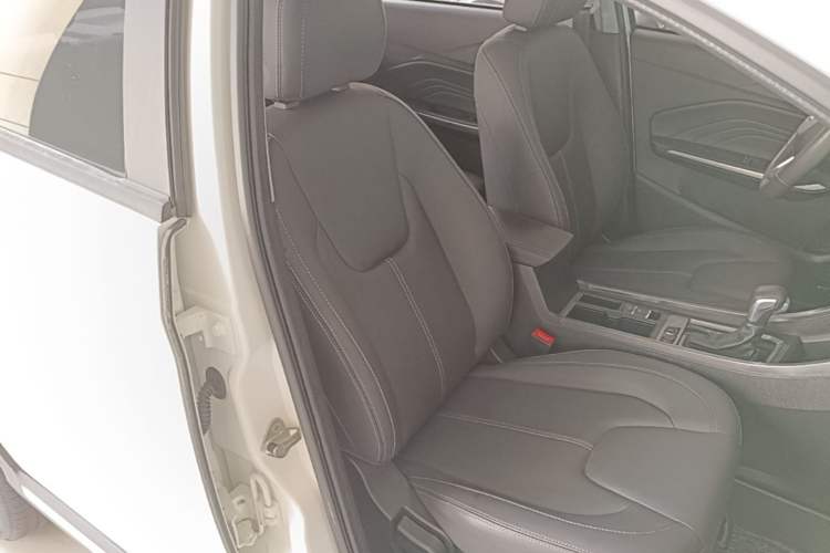 Used Chery Tiggo 3X 2021 PLUS 1.5L CVT Thrilling Red Date Edition Right Front Seat