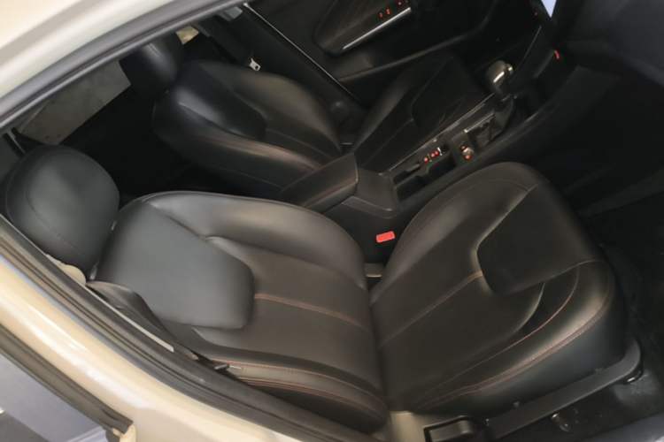 Used Chery Tiggo 3X 2021 Diamond Edition 1.5L CVT 3-Carat Right Front Seat