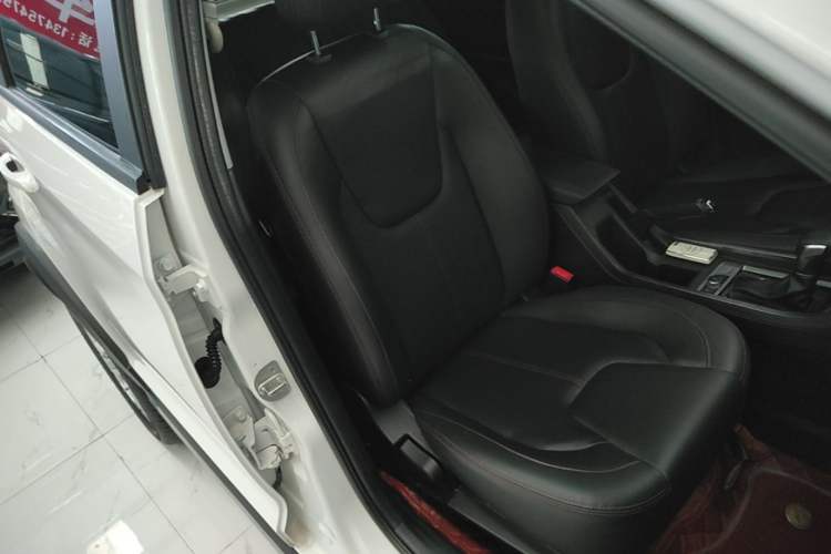 Used Chery Tiggo 3X 2021 Diamond Edition 1.5L CVT 3-Carat II Model Right Front Seat