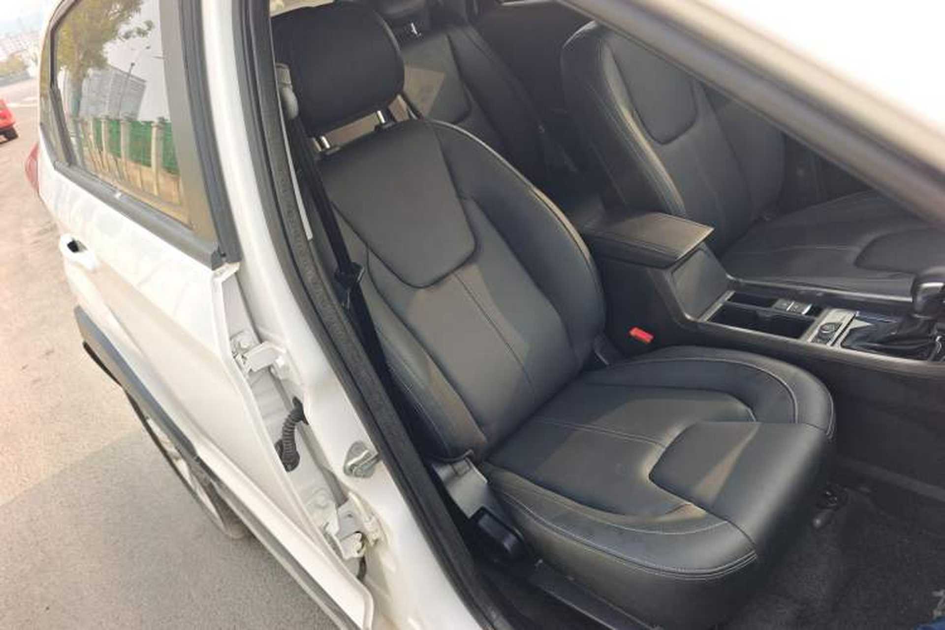 Used Chery Tiggo 3X 2021 PLUS 1.5L CVT Thrilling Red Date Edition Right Front Seat