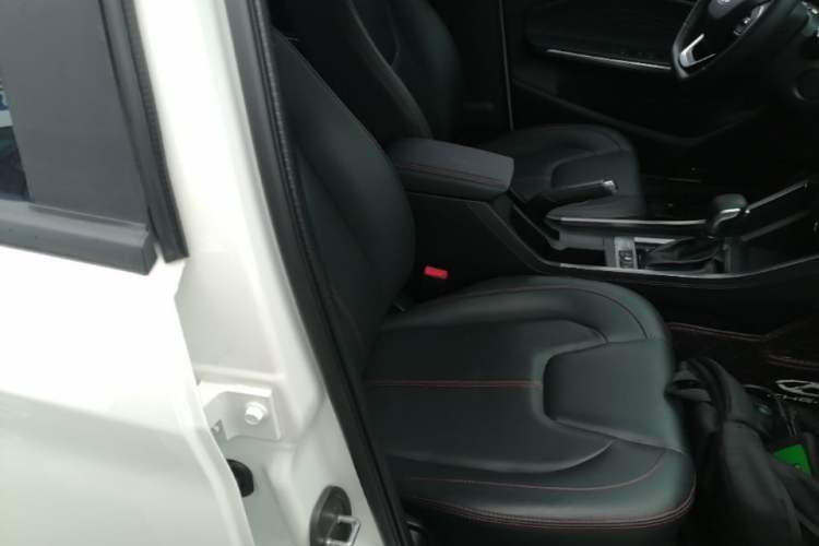 Used Chery Tiggo 3X 2021 Diamond Edition 1.5L CVT 3-Carat II Model Right Front Seat