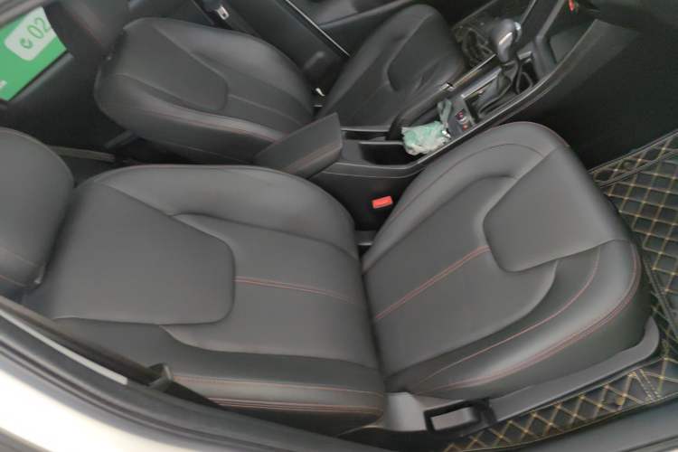 Used Chery Tiggo 3X 2021 Diamond Edition 1.5L CVT 3-Carat II Model Right Front Seat