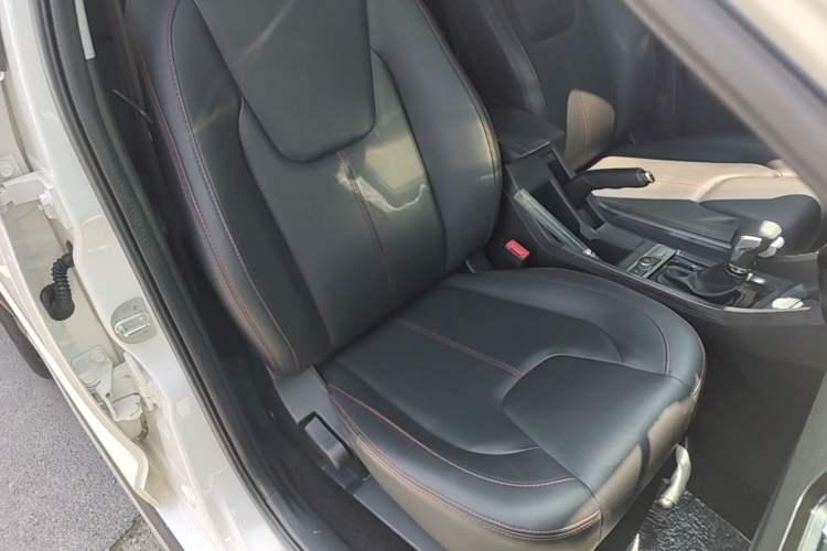 Used Chery Tiggo 3X 2021 Diamond Edition 1.5L CVT 3-Carat II Model Right Front Seat