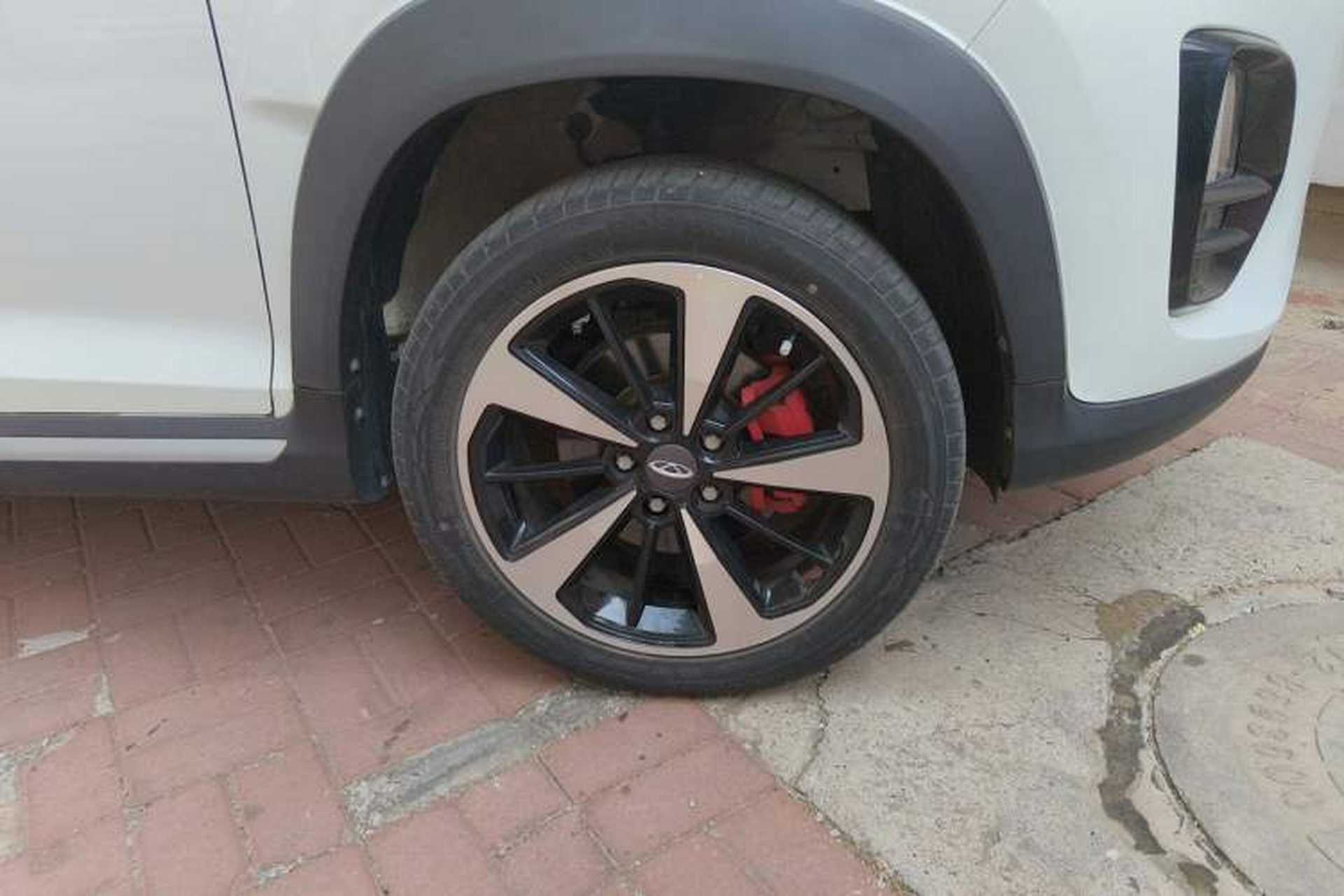 Used Chery Tiggo 3X 2021 Facelift PLUS 1.5L CVT Zhenxing Pine Nut Edition Right Front Wheel Hub