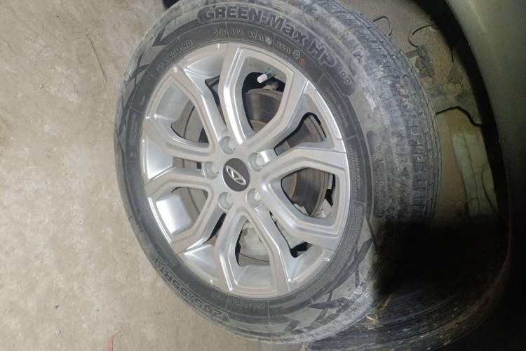Used Chery Tiggo 3X 2021 PLUS 1.5L CVT "Painkai Red Date" Edition II Right Front Wheel Hub