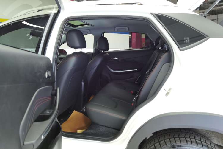 Used Chery Tiggo 3X 2021 Diamond Edition 1.5L CVT 3-Carat II Model Right Rear Seat