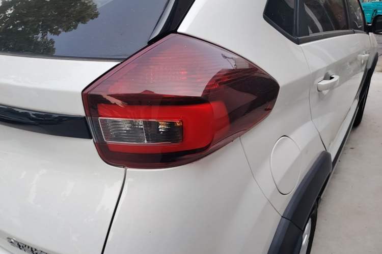 Used Chery Tiggo 3X 2021 Revised Version PLUS 1.5L Manual – Passionate Red Date Edition Right Rear Taillight