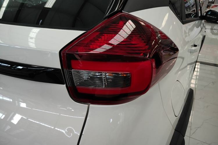 Used Chery Tiggo 3X 2021 Diamond Edition 1.5L CVT 3-Carat II Model Right Rear Taillight