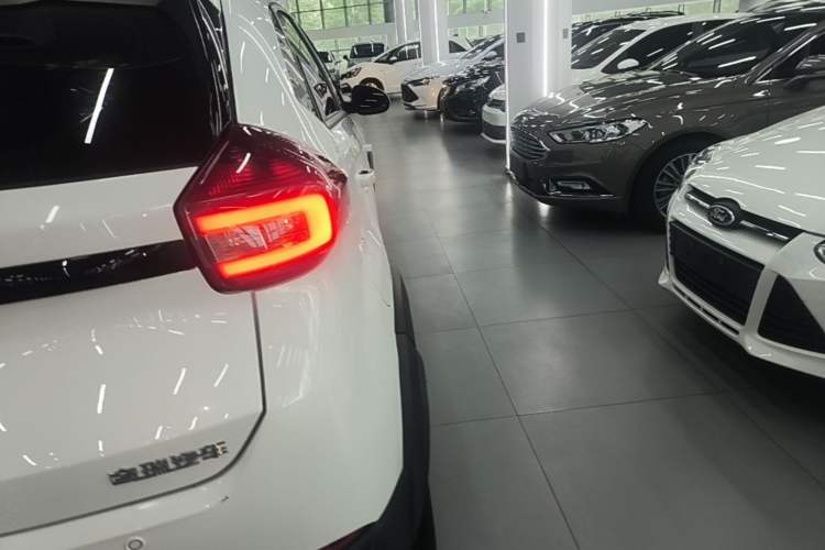 Used Chery Tiggo 3X 2021 PLUS 1.5L CVT "Painkai Red Date" Edition II Right Rear Taillight
