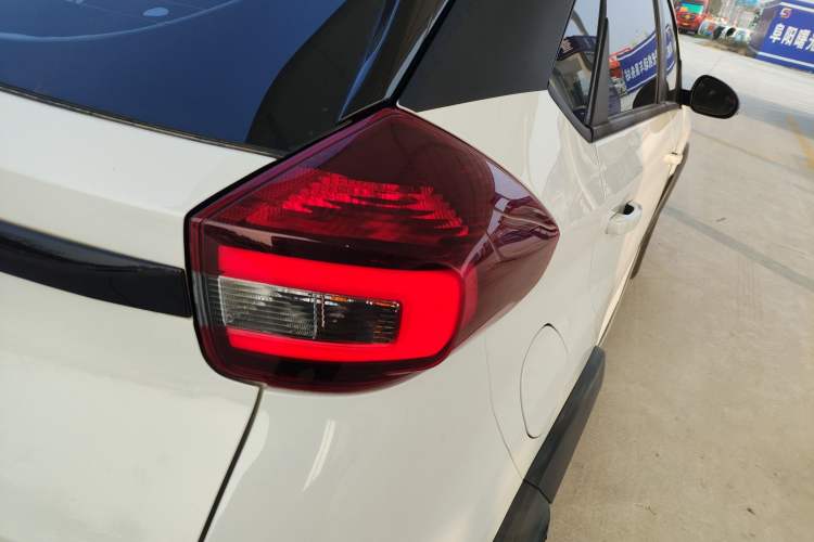 Used Chery Tiggo 3X 2021 Diamond Edition 1.5L CVT 3-Carat II Model Right Rear Taillight