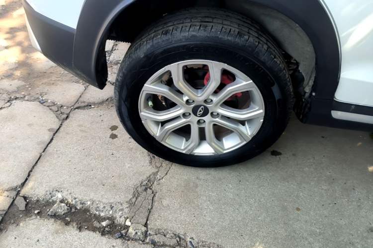 Used Chery Tiggo 3X 2021 Diamond Edition 1.5L CVT 3-Carat Right Rear Wheel Hub