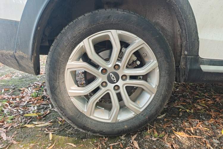 Used Chery Tiggo 3X 2021 PLUS 1.5L CVT Thrilling Red Date Edition Right Rear Wheel Hub