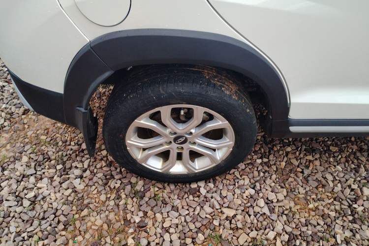 Used Chery Tiggo 3X 2021 PLUS 1.5L CVT Thrilling Red Date Edition Right Rear Wheel Hub