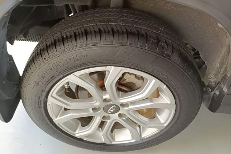 Used Chery Tiggo 3X 2021 PLUS 1.5L CVT Thrilling Red Date Edition Right Rear Wheel Hub