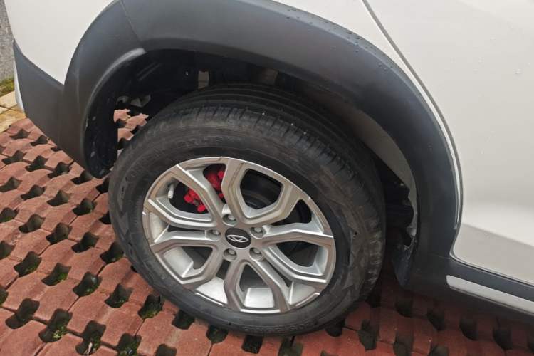 Used Chery Tiggo 3X 2021 Revised Diamond Edition 1.5L Manual 2 Carat Right Rear Wheel Hub