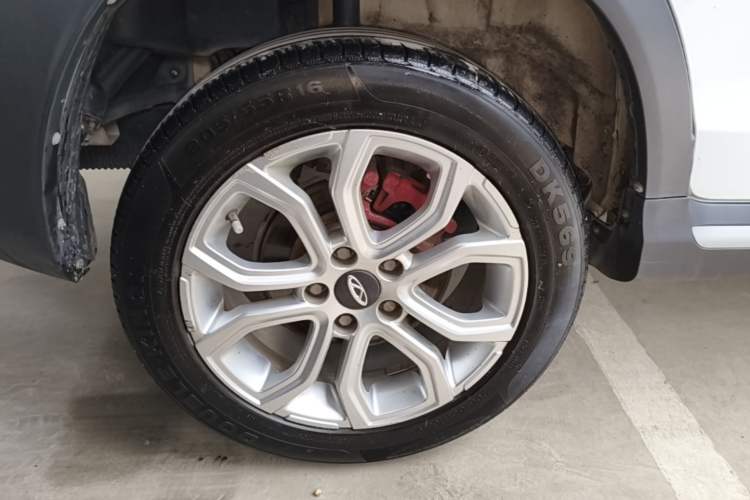 Used Chery Tiggo 3X 2021 Diamond Edition 1.5L CVT 3-Carat Right Rear Wheel Hub