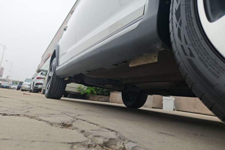 Used Chery Tiggo 3X 2021 PLUS 1.5L CVT Zhenxing Songzi Edition Right Side Sill