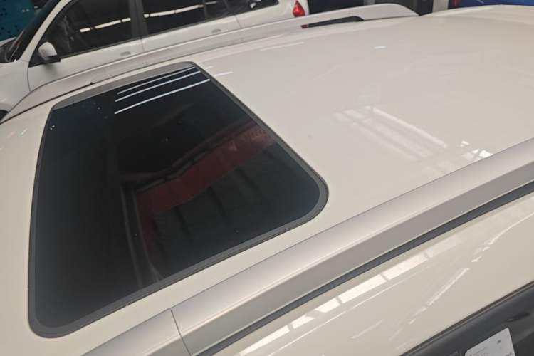 Used Chery Tiggo 3X 2021 Diamond Edition 1.5L CVT 3-Carat Roof