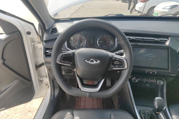 Used Chery Tiggo 3X 2021 PLUS 1.5L Manual "Pain-Free Red Date" Edition Steering Wheel