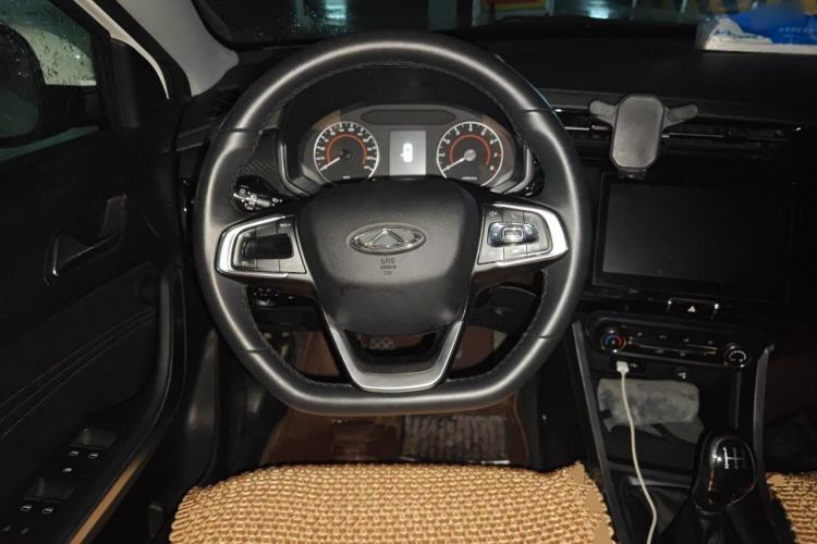 Used Chery Tiggo 3X 2021 Revised Version PLUS 1.5L Manual – Passionate Red Date Edition Steering Wheel