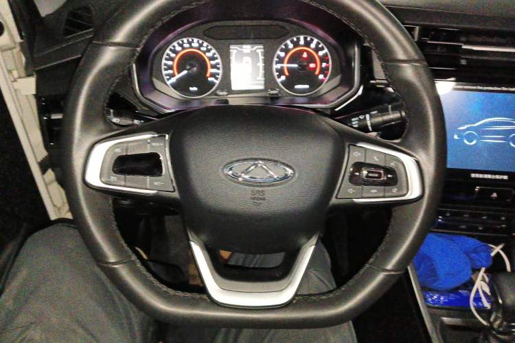 Used Chery Tiggo 3X 2021 Facelifted PLUS 1.5L CVT "Pukua" Red Jujube Edition Type I Steering Wheel