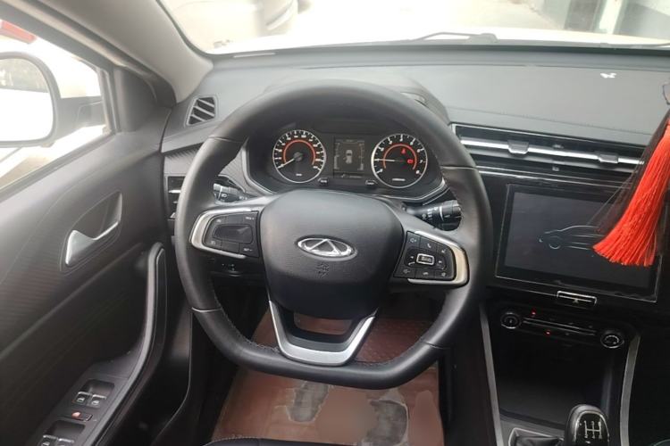 Used Chery Tiggo 3X 2021 Revised Version PLUS 1.5L Manual – Passionate Red Date Edition Steering Wheel
