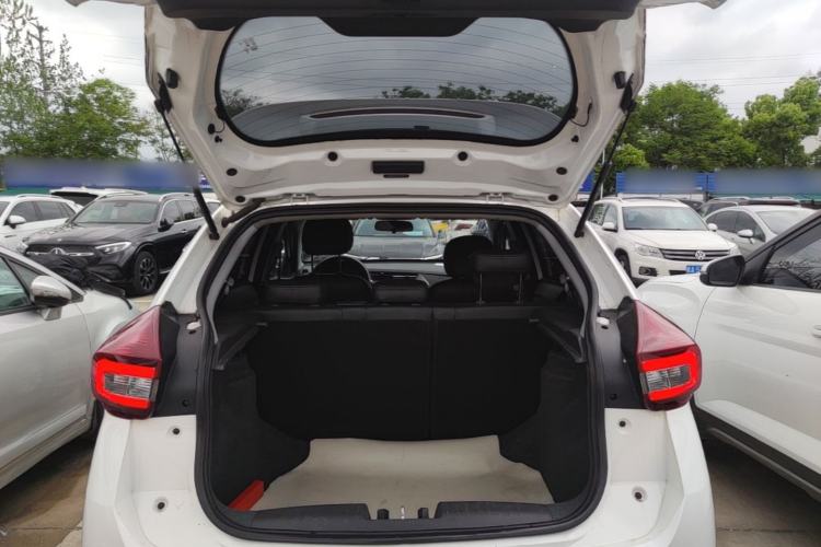 Used Chery Tiggo 3X 2021 PLUS 1.5L CVT Thrilling Red Date Edition Trunk