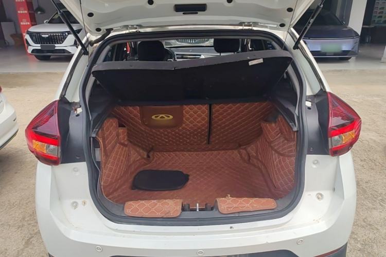 Used Chery Tiggo 3X 2021 PLUS 1.5L CVT Thrilling Red Date Edition Trunk