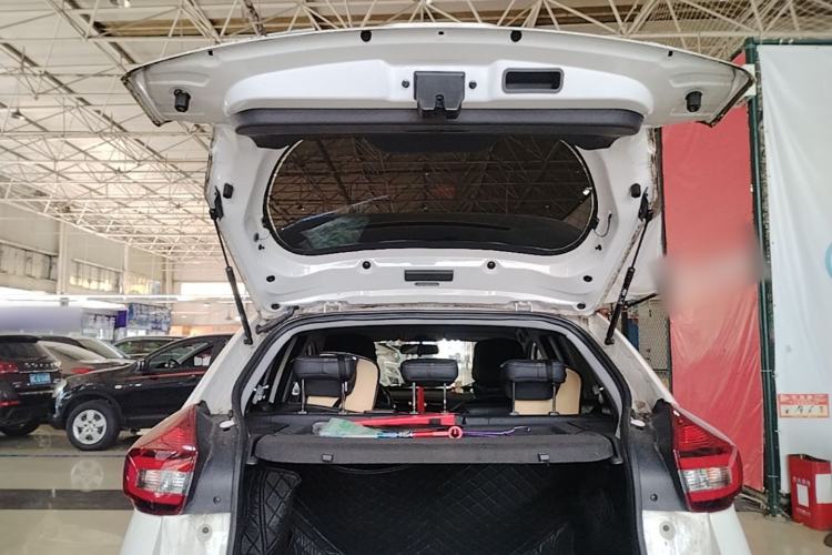 Used Chery Tiggo 3X 2021 PLUS 1.5L CVT Thrilling Red Date Edition Trunk