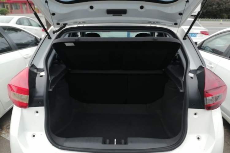 Used Chery Tiggo 3X 2021 Diamond Edition 1.5L CVT 3-Carat II Model Trunk