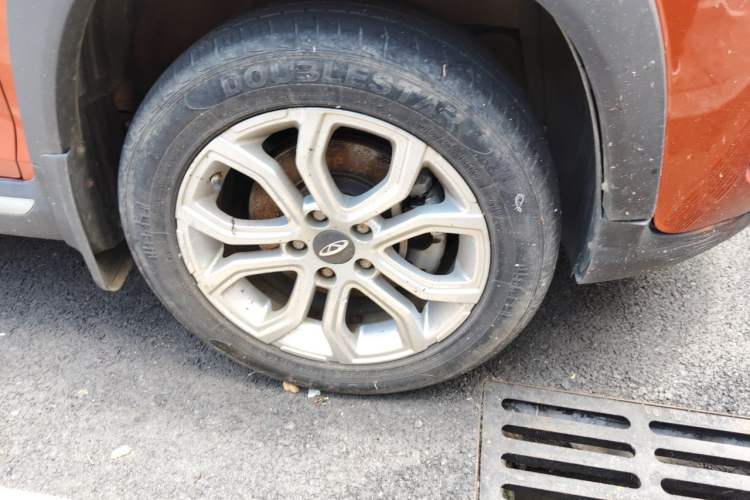 Used Chery Tiggo 3X 2021 PLUS 1.5L CVT Thrilling Red Date Edition Right Front Wheel Hub