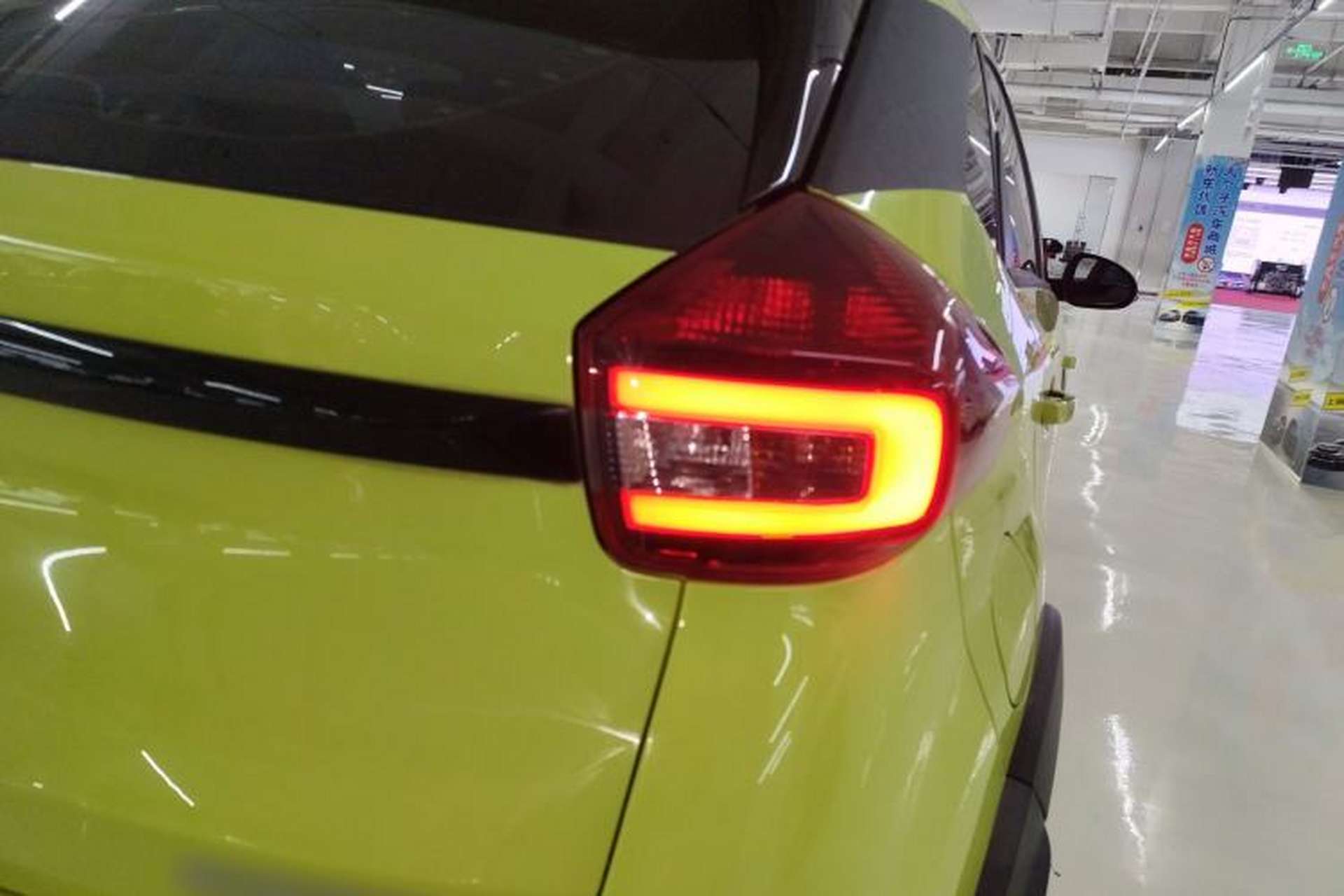 Used Chery Tiggo 3X 2021 Diamond Edition 1.5L CVT 3-Carat Right Rear Taillight