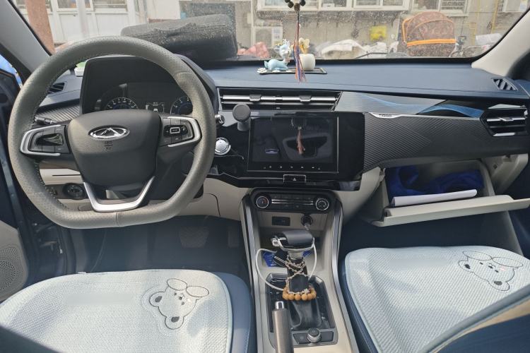 Used Chery Tiggo 3X 2022 Diamond Edition 1.5L CVT Elite Version Center Console