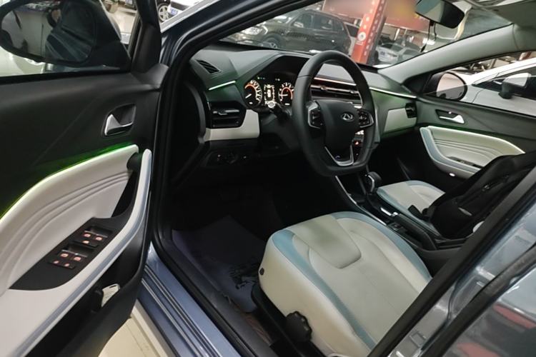 Used Chery Tiggo 3X 2022 Diamond Edition 1.5L CVT Elite Version Driver Seat