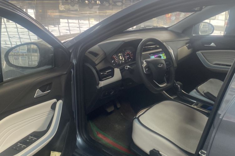 Used Chery Tiggo 3X 2022 Diamond Edition 1.5L CVT Elite Version Interior 4