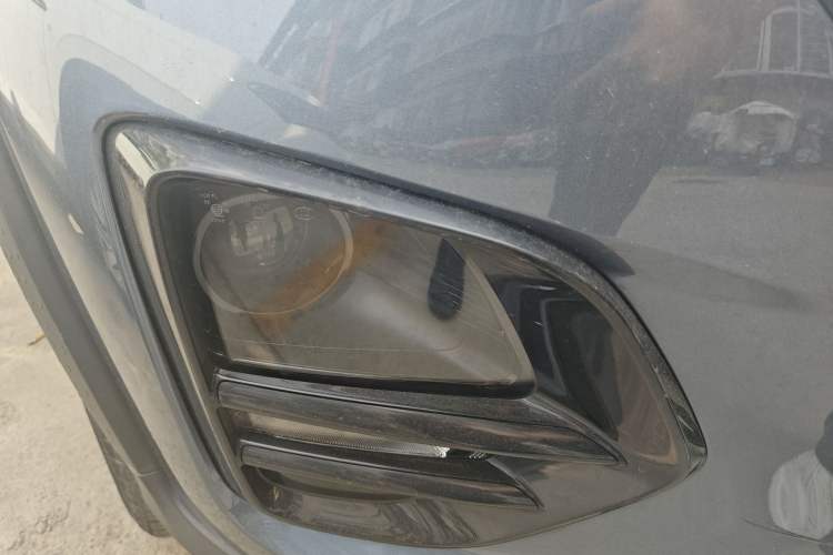Used Chery Tiggo 3X 2022 Diamond Edition 1.5L CVT Elite Version Right Front Headlight