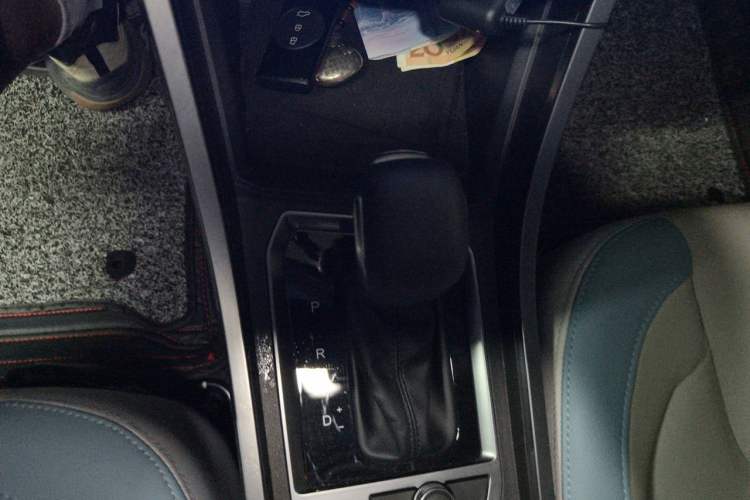 Used Chery Tiggo 3X 2022 PLUS 1.5L CVT Fashion Edition Gear Lever
