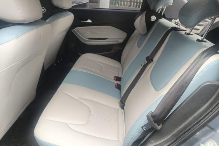 Used Chery Tiggo 3X 2022 PLUS 1.5L CVT Fashion Edition Interior 4