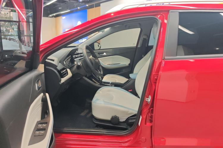 Used Chery Tiggo 3X 2022 Diamond Edition 1.5L CVT Elite Version Left Front Seat