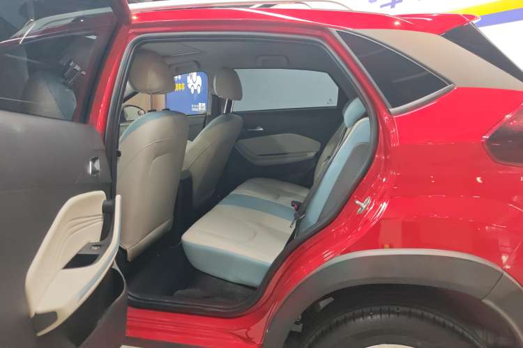 Used Chery Tiggo 3X 2022 Diamond Edition 1.5L CVT Elite Version Right Rear Seat