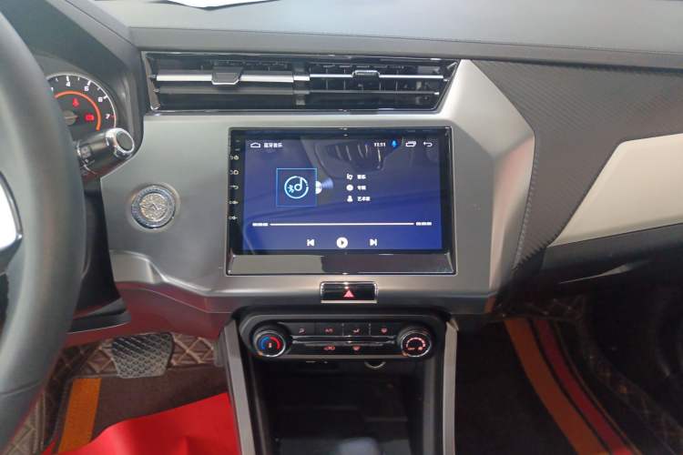 Used Chery Tiggo 3X 2022 Diamond Edition 1.5L CVT Elite Version Audio And AC Panel