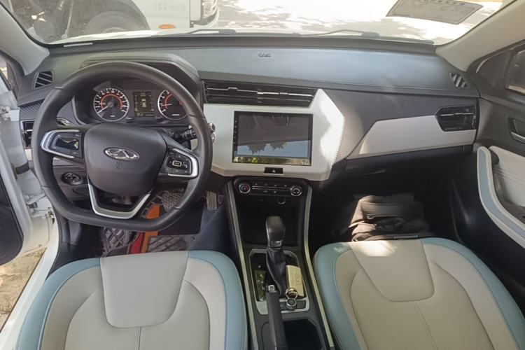 Used Chery Tiggo 3X 2022 Diamond Edition 1.5L CVT Elite Version Center Console