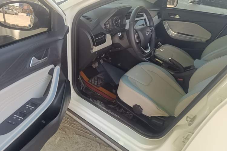 Used Chery Tiggo 3X 2022 Diamond Edition 1.5L CVT Elite Version Driver Seat