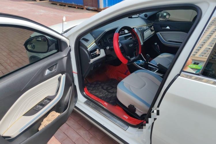 Used Chery Tiggo 3X 2022 PLUS 1.5L Manual Fashion Edition Driver Seat