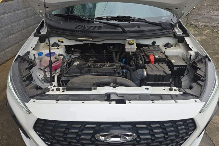 Used Chery Tiggo 3X  Engine Bay