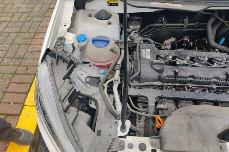 Used Chery Tiggo 3X 2022 PLUS 1.5L Manual – Zhenhong Red Date Edition Engine Bay Right