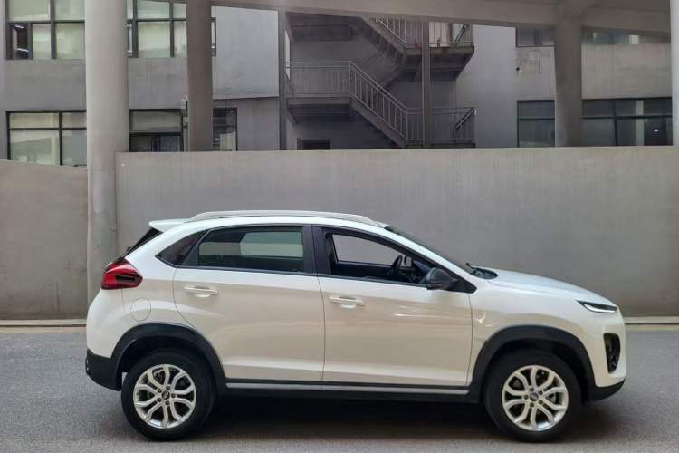 Used Chery Tiggo 3X 2022 PLUS 1.5L CVT Fashion Edition Exterior 2