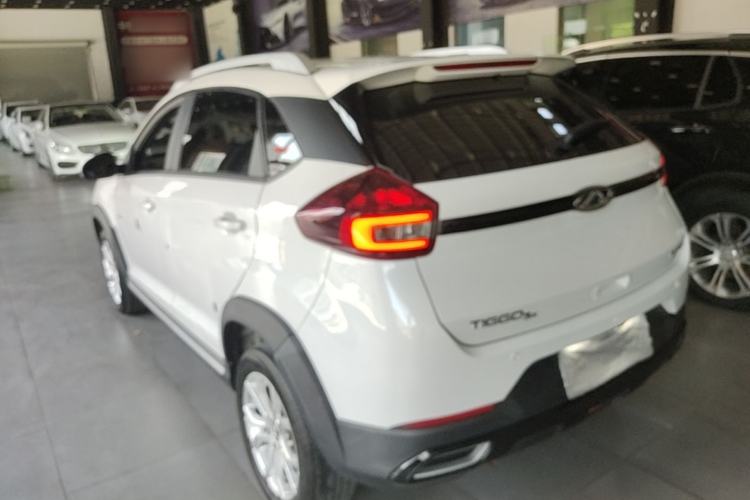 Used Chery Tiggo 3X 2022 PLUS 1.5L CVT Fashion Edition Exterior 2